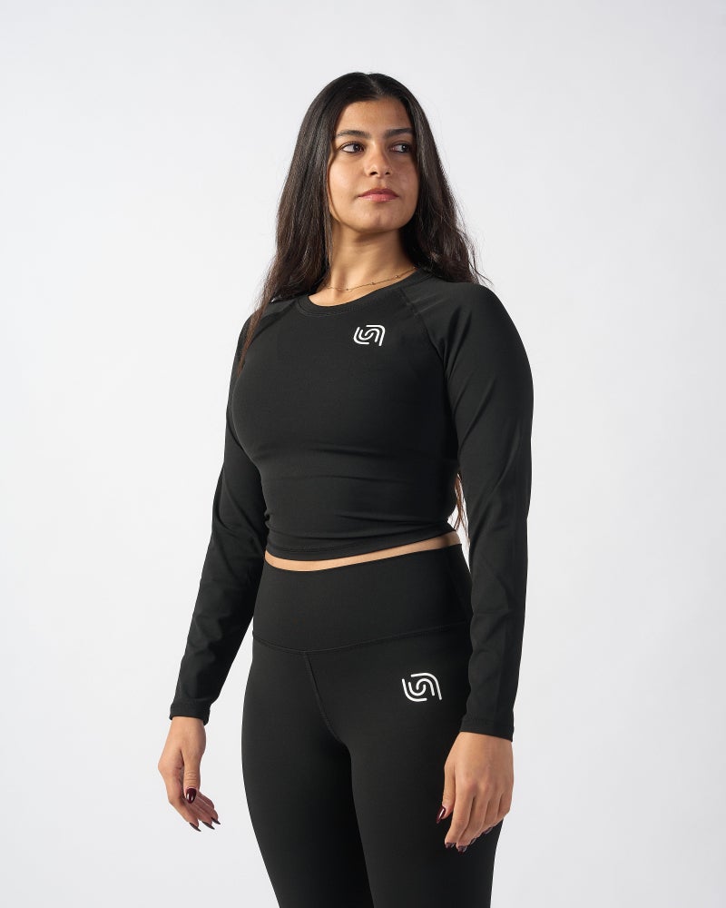 Beyond sportswear Women's Black Essential Long sleeve Crop Top - Image 1